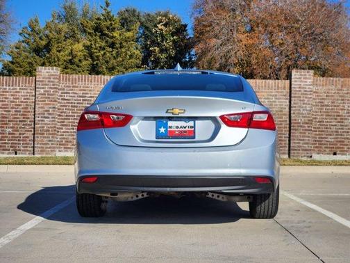 2017 Chevrolet Malibu 1LT