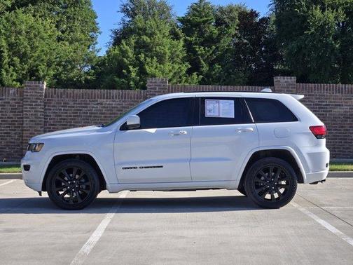 2019 Jeep Grand Cherokee Altitude