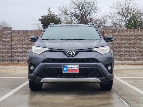 2016 Toyota RAV4 SE