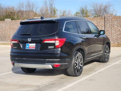 2021 Honda Pilot Touring 8-Passenger