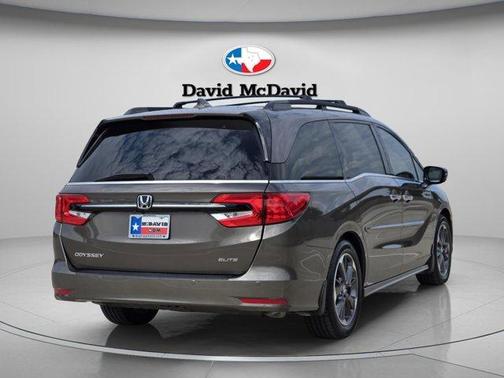 Modern Steel Metallic 2022 Honda Odyssey Elite