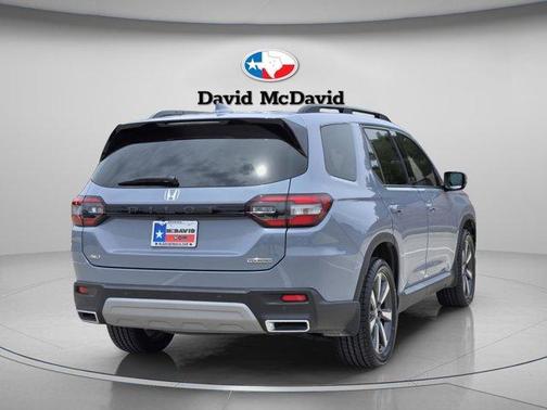 Sonic Gray Pearl 2025 Honda Pilot Touring