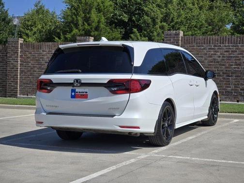 2023 Honda Odyssey Sport