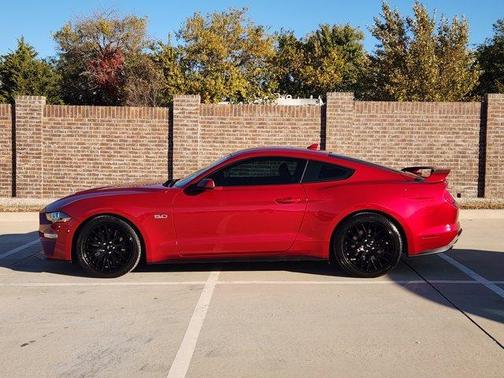 2021 Ford Mustang GT Premium