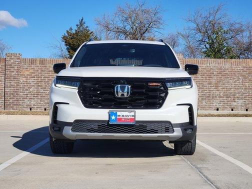 2023 Honda Pilot TrailSport