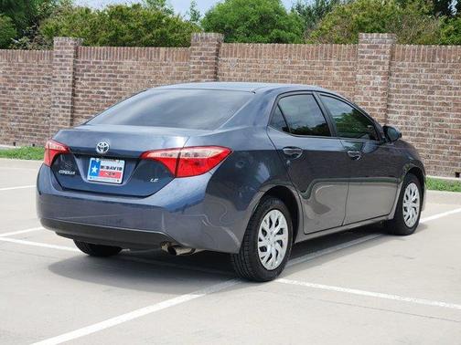 2019 Toyota Corolla LE