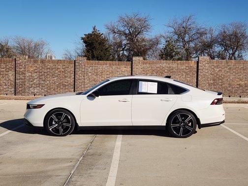 2025 Honda Accord Hybrid Sport