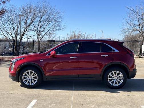 2021 Cadillac XT4 Luxury