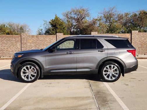 2021 Ford Explorer Platinum
