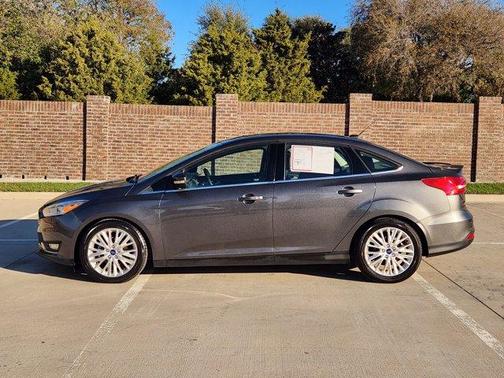 2017 Ford Focus Titanium