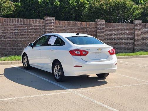 2017 Chevrolet Cruze LS