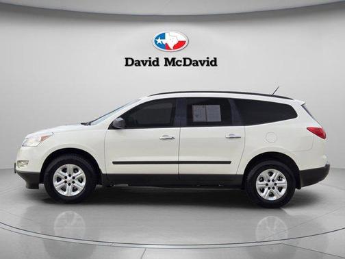White 2012 Chevrolet Traverse LS