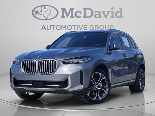 Gray Metallic 2025 BMW X5 xDrive40i