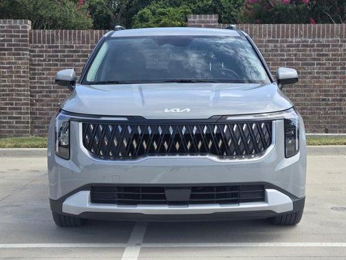 2025 Kia Carnival EX