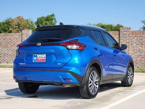 2023 Nissan Kicks SV