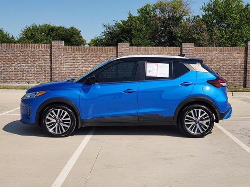 2023 Nissan Kicks SV