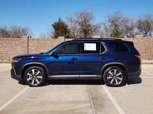 2024 Honda Pilot Touring