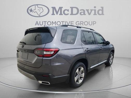 Modern Steel Metallic 2026 Honda Pilot EX-L