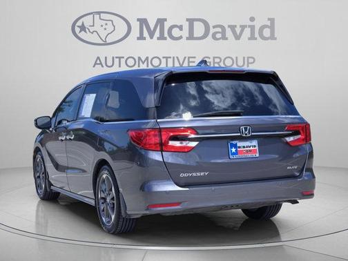Modern Steel Metallic 2024 Honda Odyssey Elite