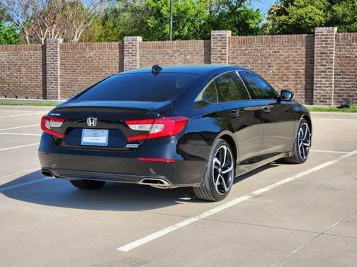 2022 Honda Accord Sport SE