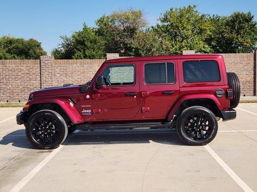 2022 Jeep Wrangler Unlimited 4xe Sahara