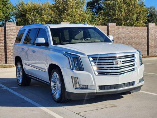 2018 Cadillac Escalade Platinum