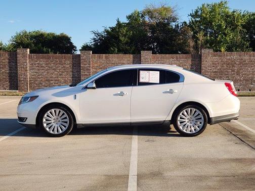 2014 Lincoln MKS Base