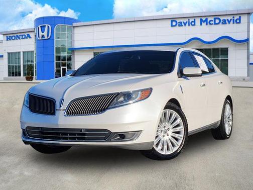 2014 Lincoln MKS Base