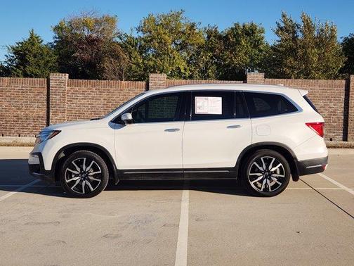 2020 Honda Pilot Touring 8-Passenger