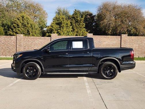 2022 Honda Ridgeline Black Edition