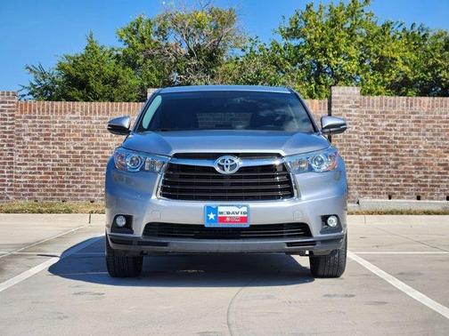 2015 Toyota Highlander LE