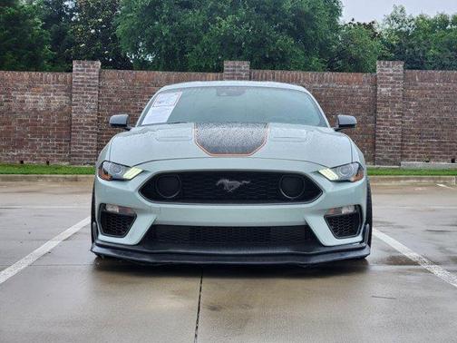 2022 Ford Mustang Mach 1