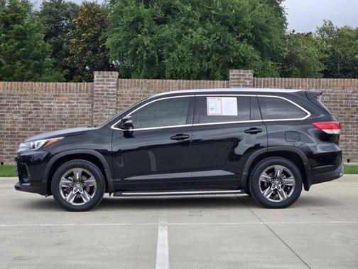 2017 Toyota Highlander Limited Platinum