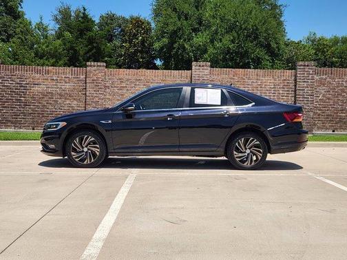 2019 Volkswagen Jetta 1.4T SEL Premium
