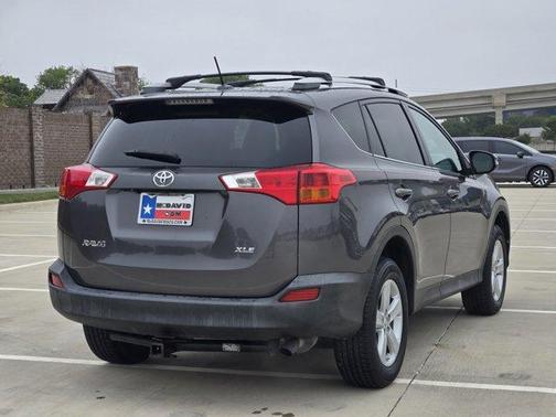 Magnetic Gray Metallic 2014 Toyota RAV4 XLE