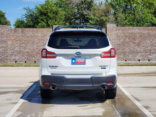 2022 Subaru Ascent Onyx Edition