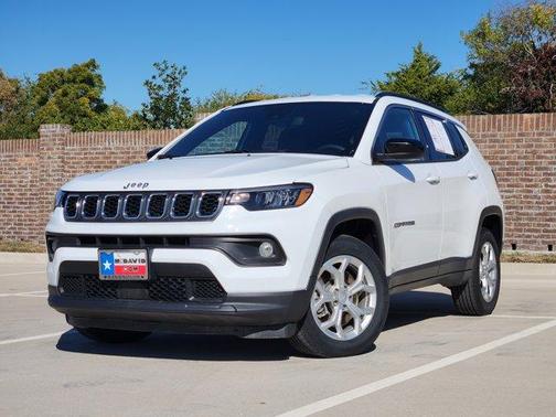 2024 Jeep Compass Latitude