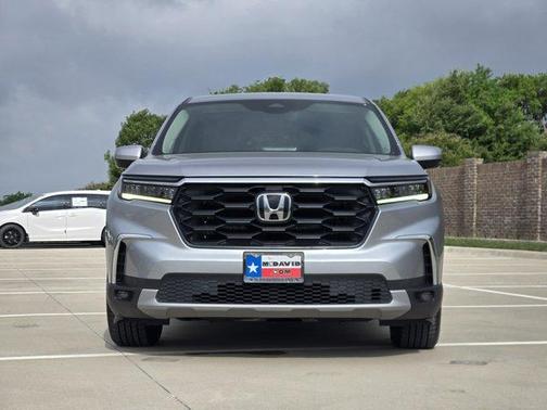 Modern Steel Metallic 2024 Honda Pilot EX-L