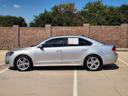 2014 Volkswagen Passat 2.0L TDI DSG SEL Premium