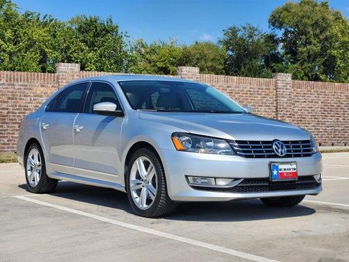 2014 Volkswagen Passat 2.0L TDI DSG SEL Premium
