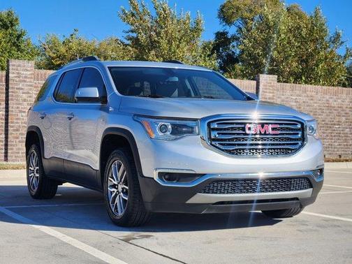 2019 GMC Acadia SLE-2