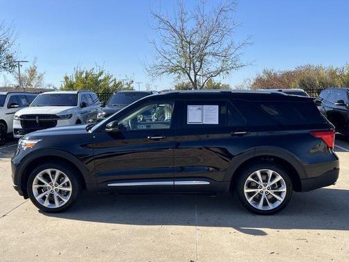 2023 Ford Explorer Platinum