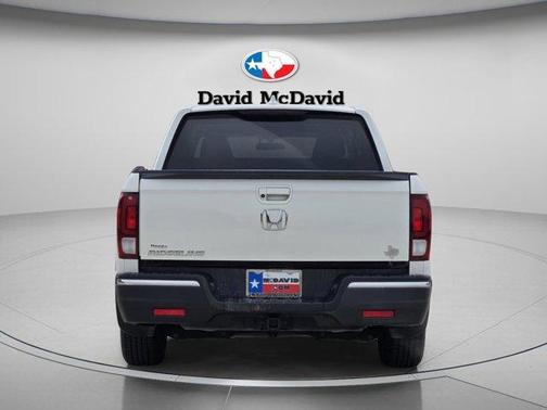 White Diamond Pearl 2017 Honda Ridgeline RTL