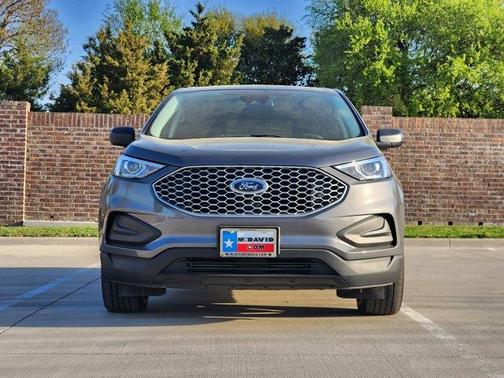 Carbonized Gray Metallic 2024 Ford Edge SE