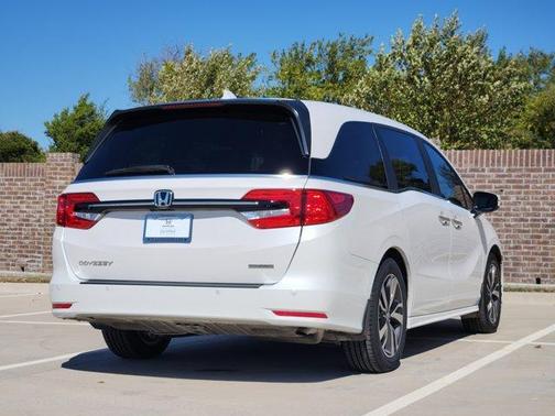 2024 Honda Odyssey Touring