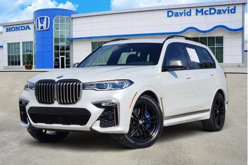 2022 BMW X7 M50i