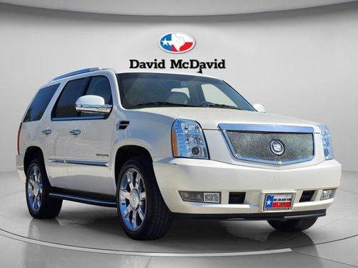 2010 Cadillac Escalade Luxury