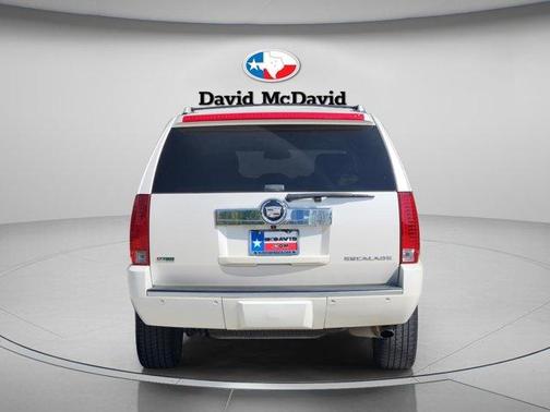 2010 Cadillac Escalade Luxury