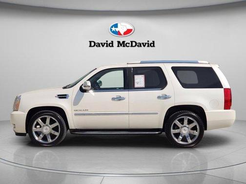 2010 Cadillac Escalade Luxury