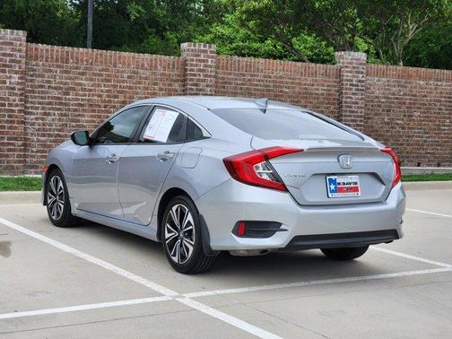 2018 Honda Civic EX-L